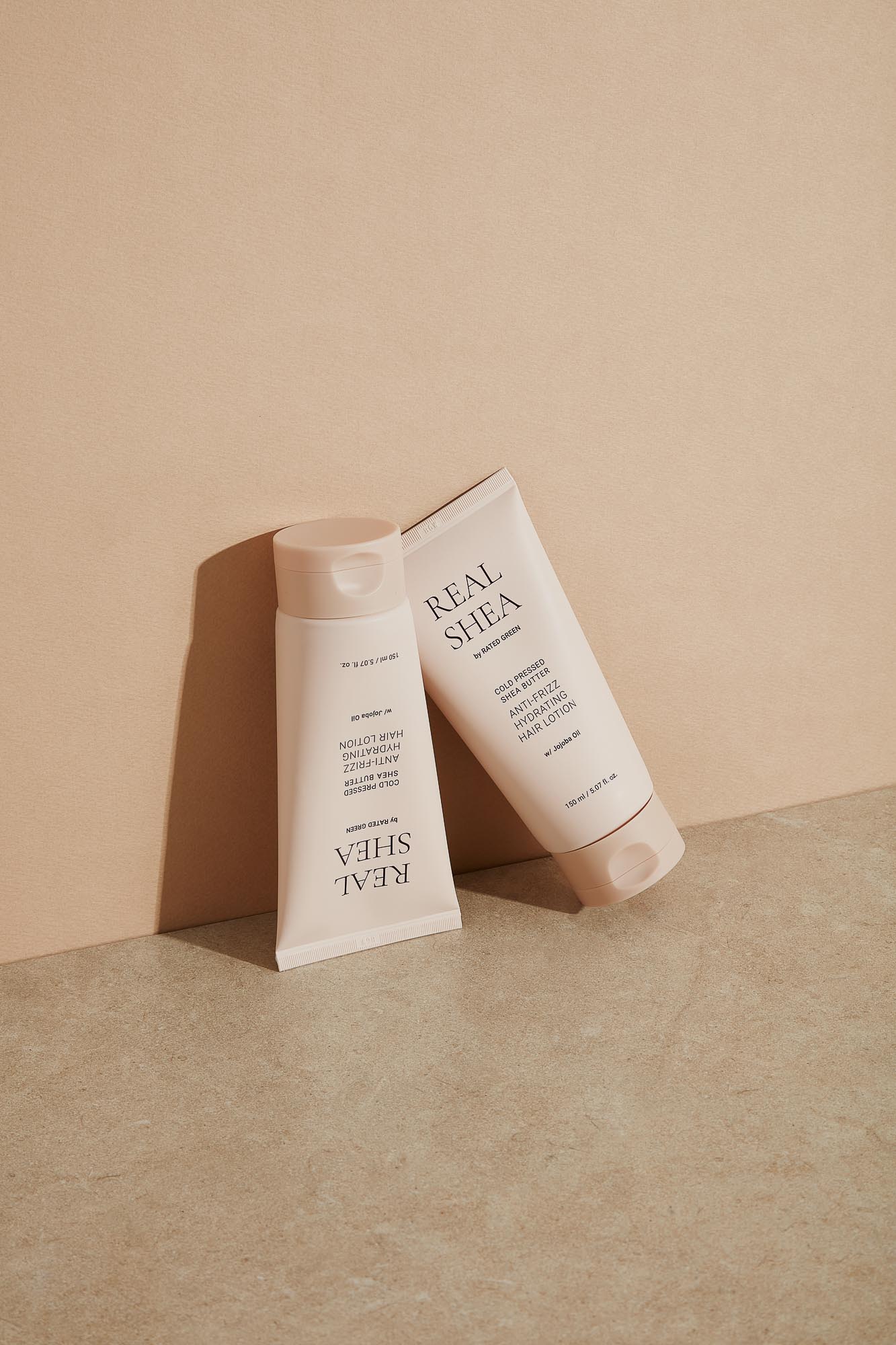 Зволожувальний лосьйон для волосся з олією дерева ши Rated Green Real Shea Anti-Frizz Hydrating Hair Lotion